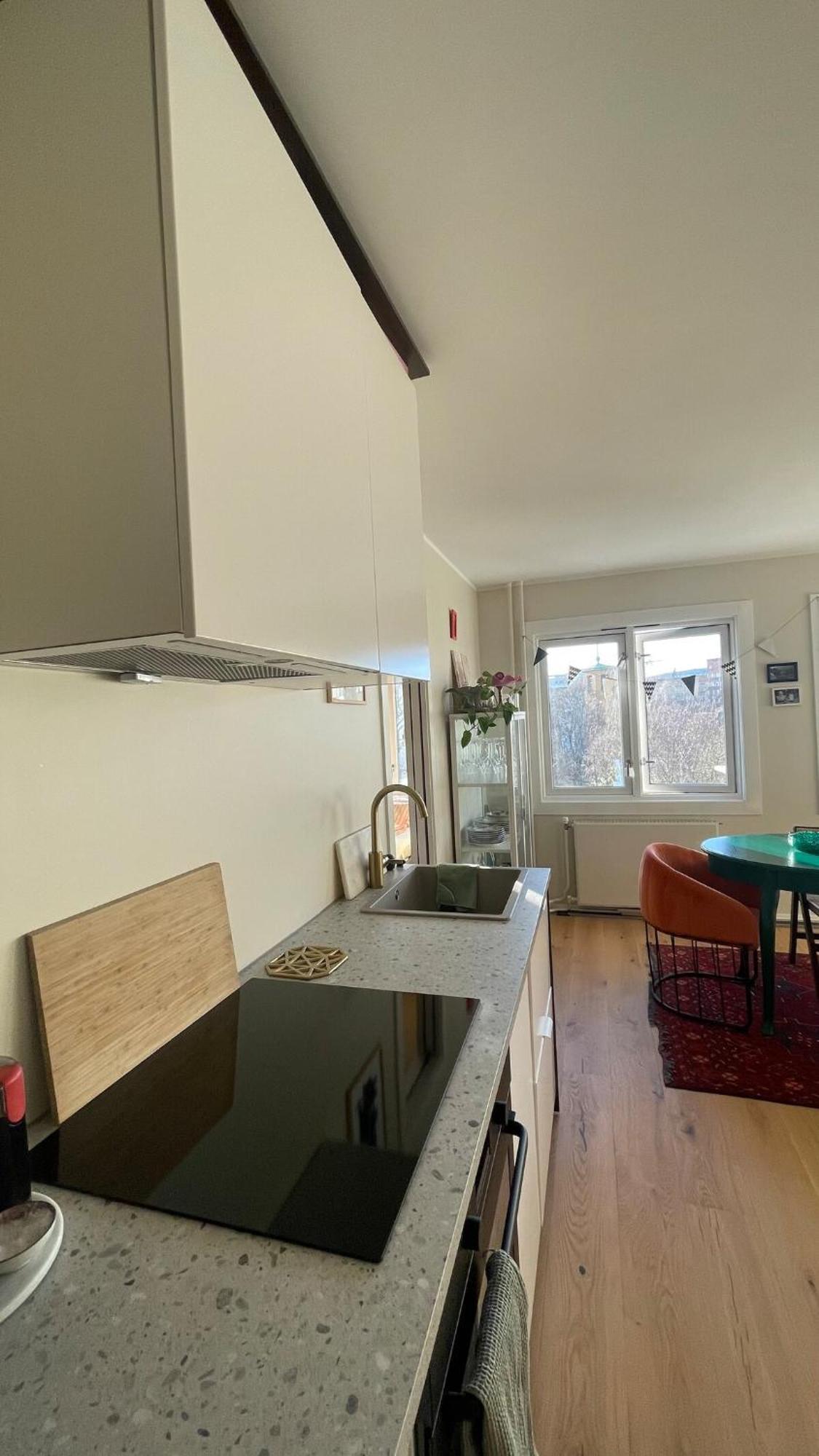Cozy And Easy Apartment